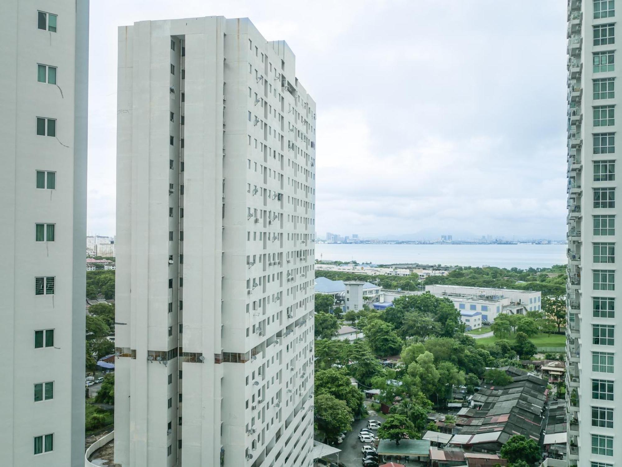 Penang Straits Garden Condominium Georgetown المظهر الخارجي الصورة
